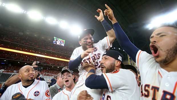 astros-clinch-game7.jpg